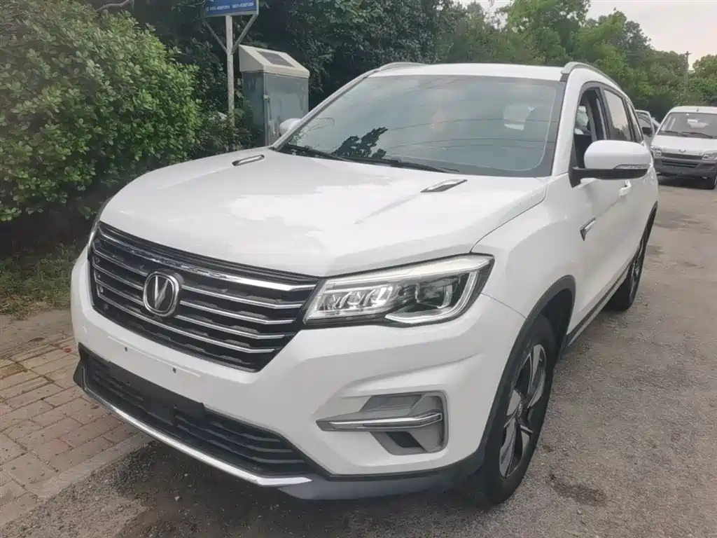 CHANGAN CS75