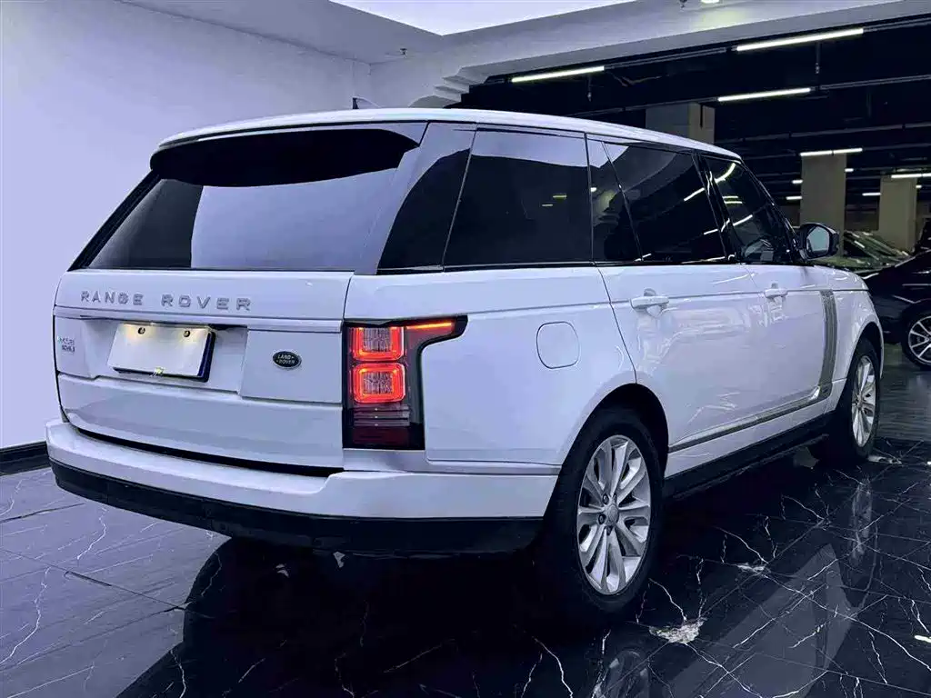Land Rover Range Rover 2017 3.0 SC V6 Vogue LWB (Long Wheelbase) фото 19