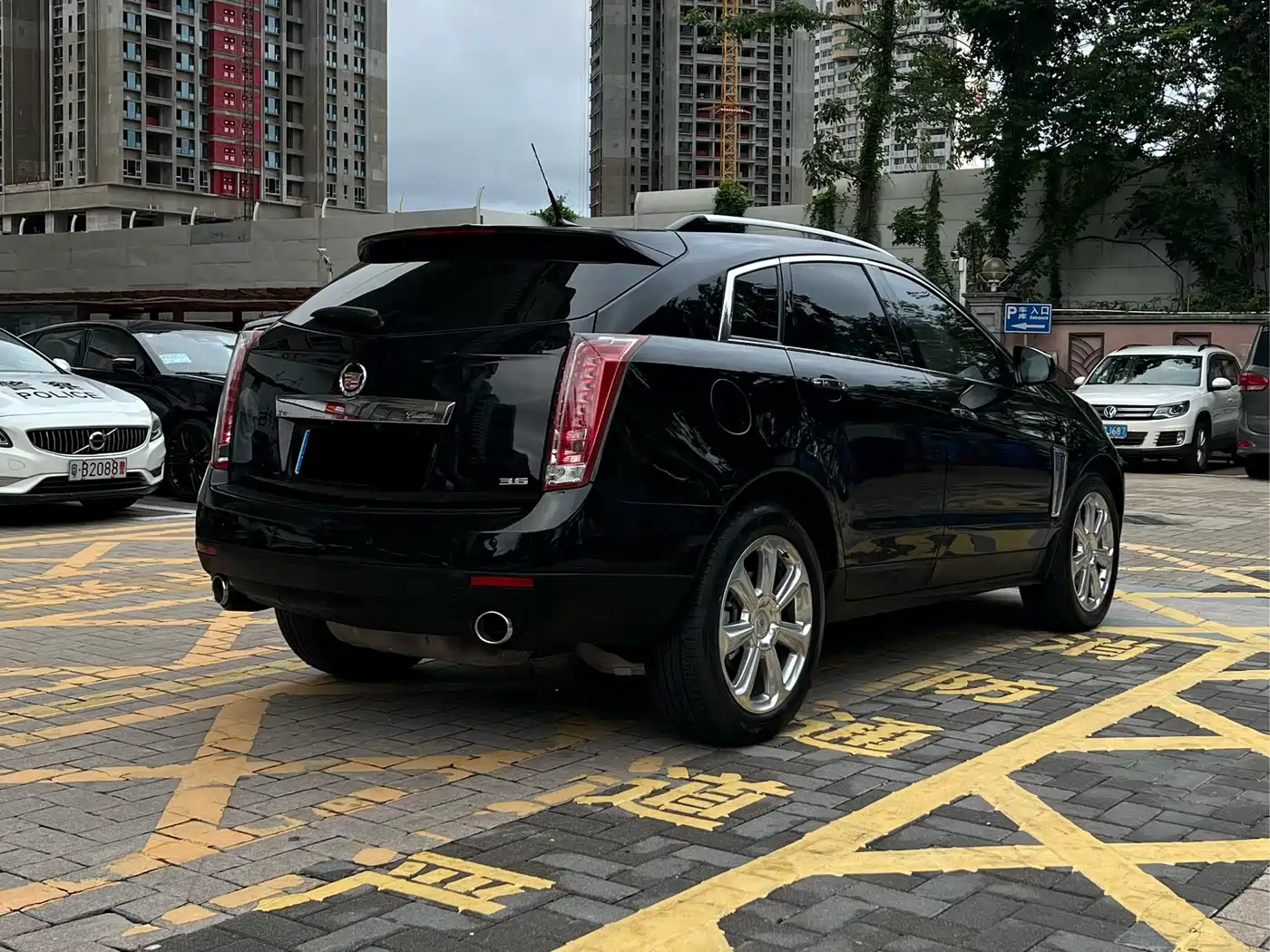 Cadillac SRX 2014 3.6L Flagship Model фото 9