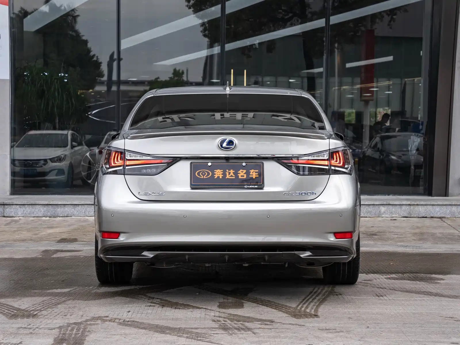 Фото 5 - Lexus GS