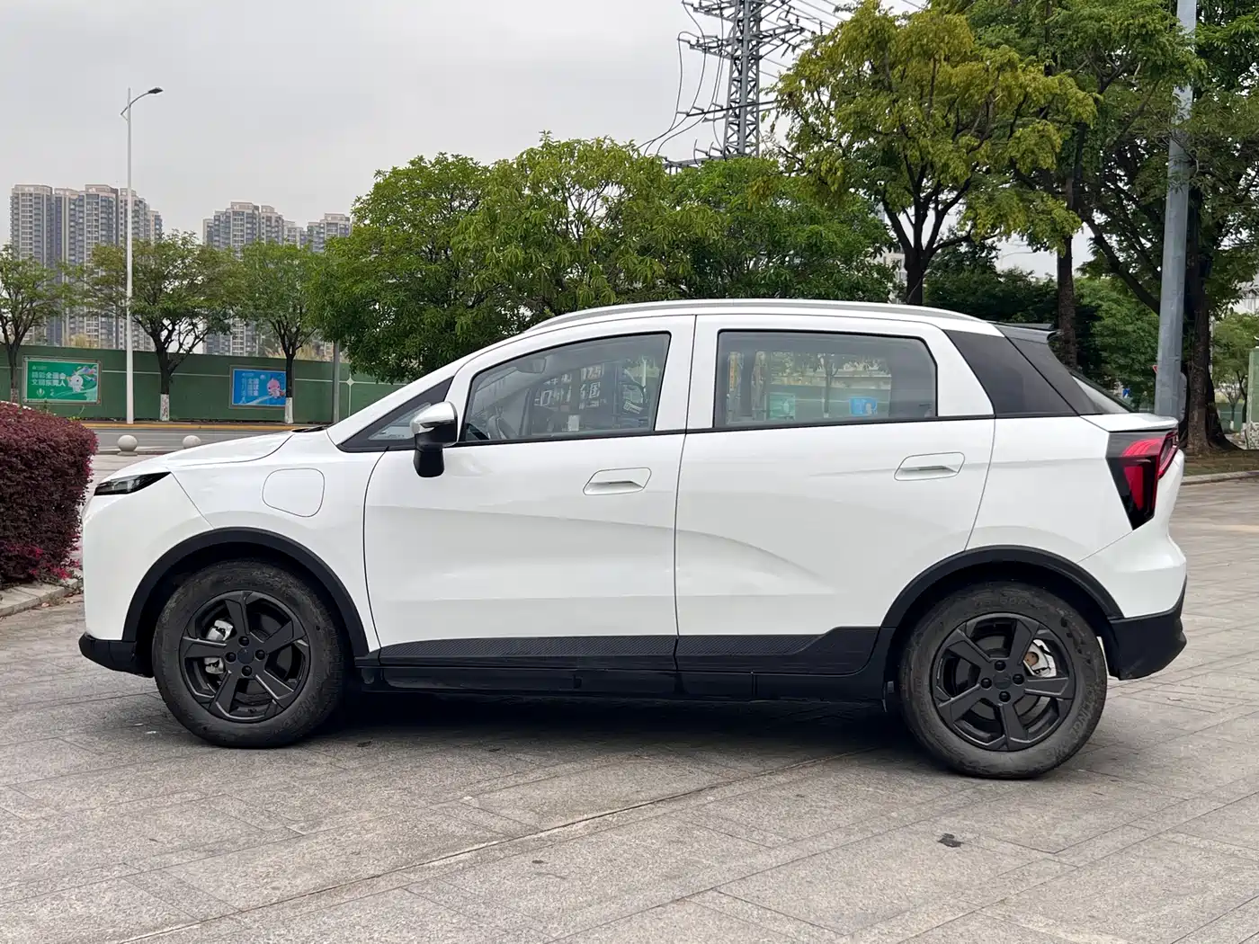 GEELY GEOMETRY E FIREFLY