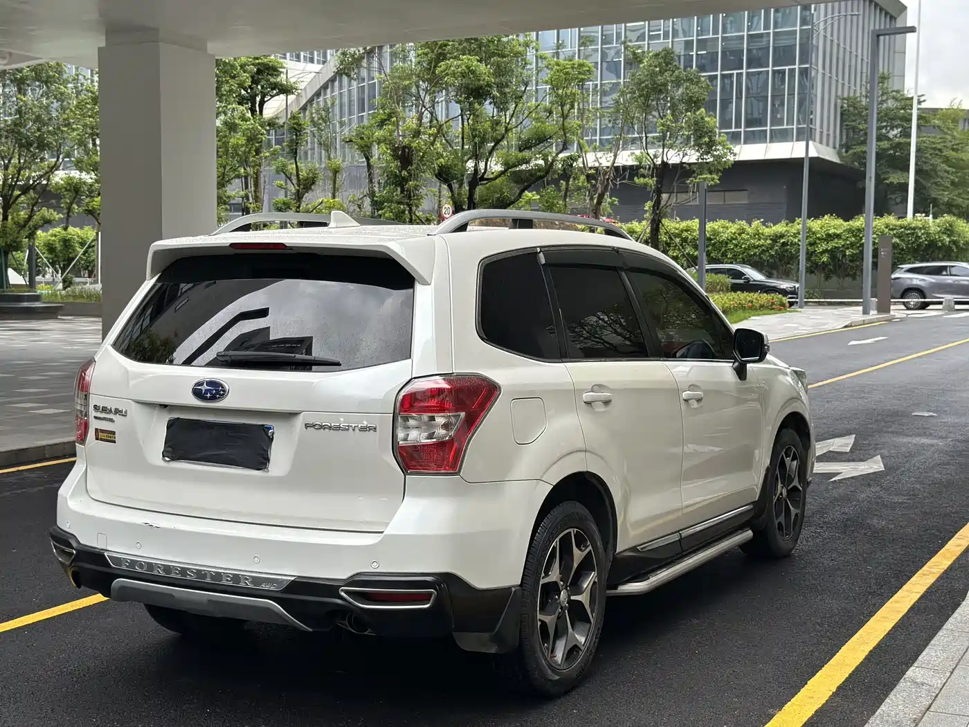 Photo 9 - Subaru Forester
