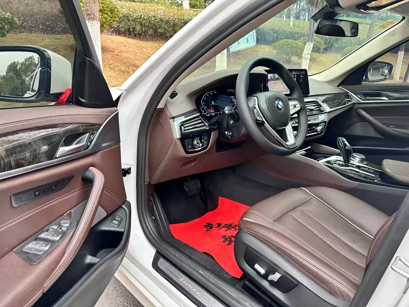 BMW 5 Series 2022 525Li Luxury Package фото 4