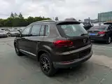 Фото 4 - Volkswagen Tiguan