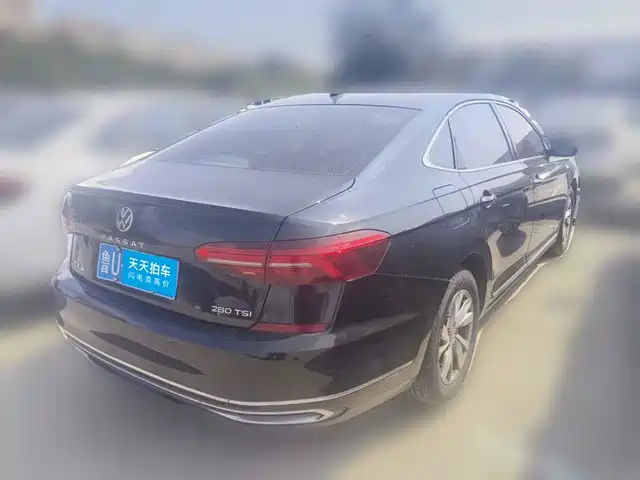 Volkswagen Passat 2021 Model 280TSI Business Edition — фото 5