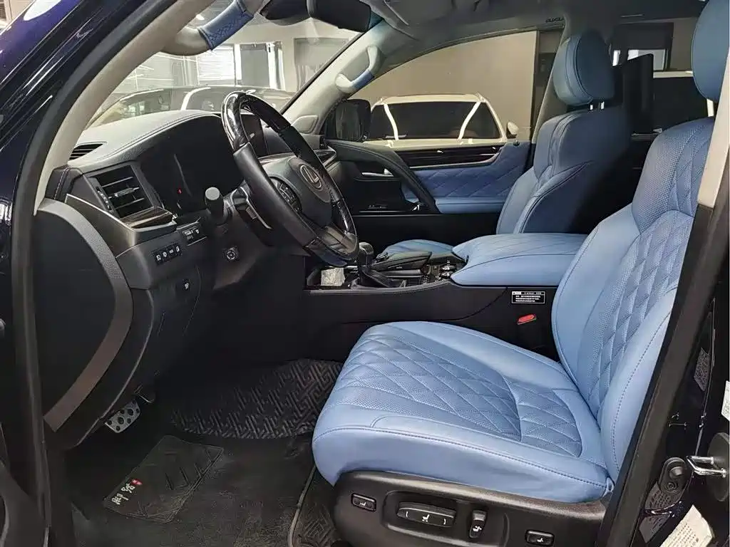 Lexus LX 2019 570 Peak Special Edition фото 8