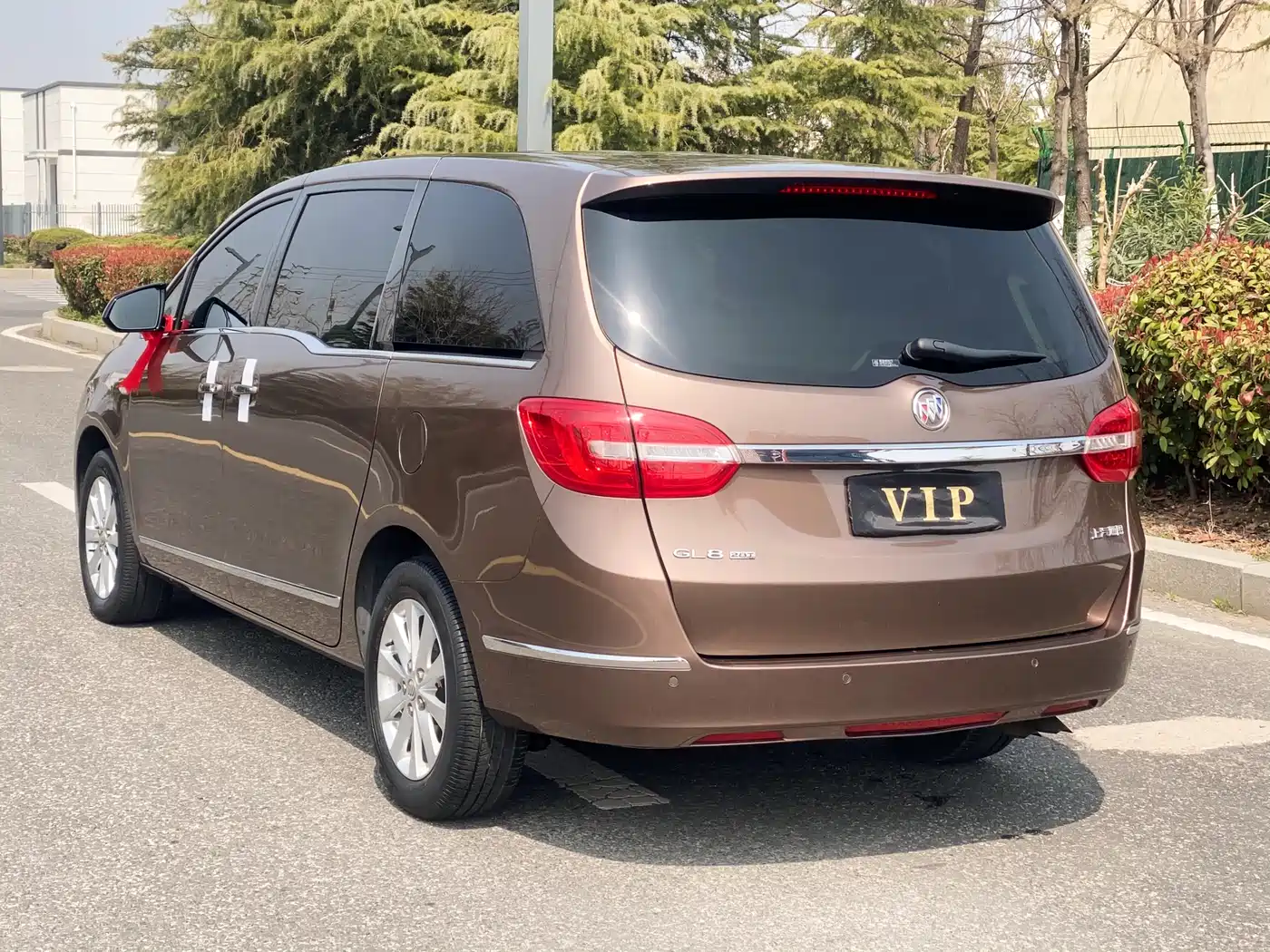 Buick GL8 2018 28T Premium Model China VI фото 7