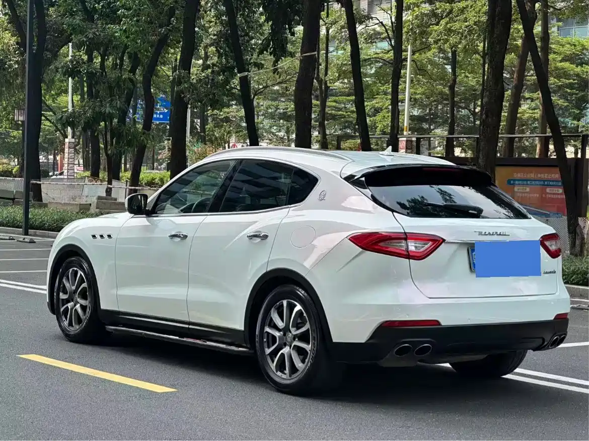 Maserati Levante 2017 2016 3.0T Standard