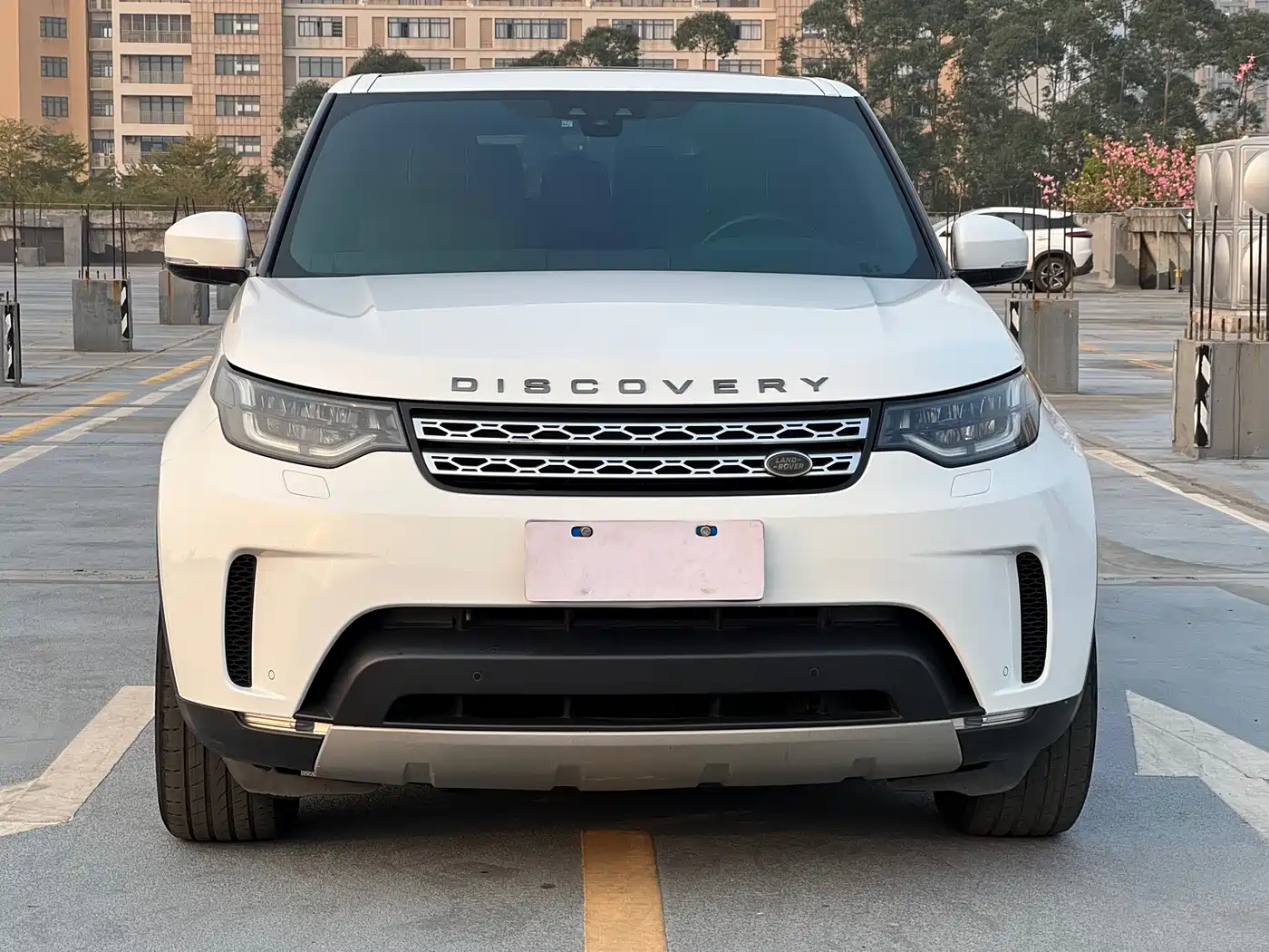 Land Rover Discovery 2017 3.0 SC V6 HSE фото 5