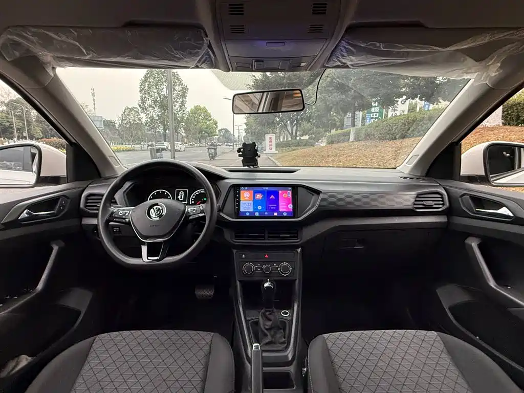 Volkswagen T-Cross 2020 1.5L Automatic Trend Edition фото 6