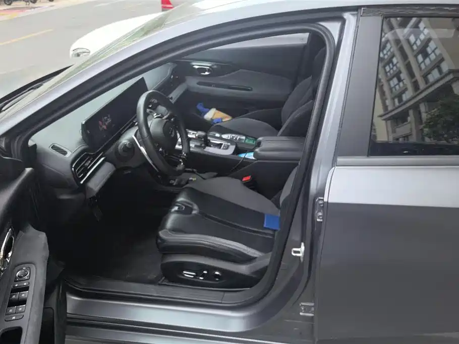 GAC Trumpchi Trumpchi Emkoo 2023 400T Auto R MAX фото 9