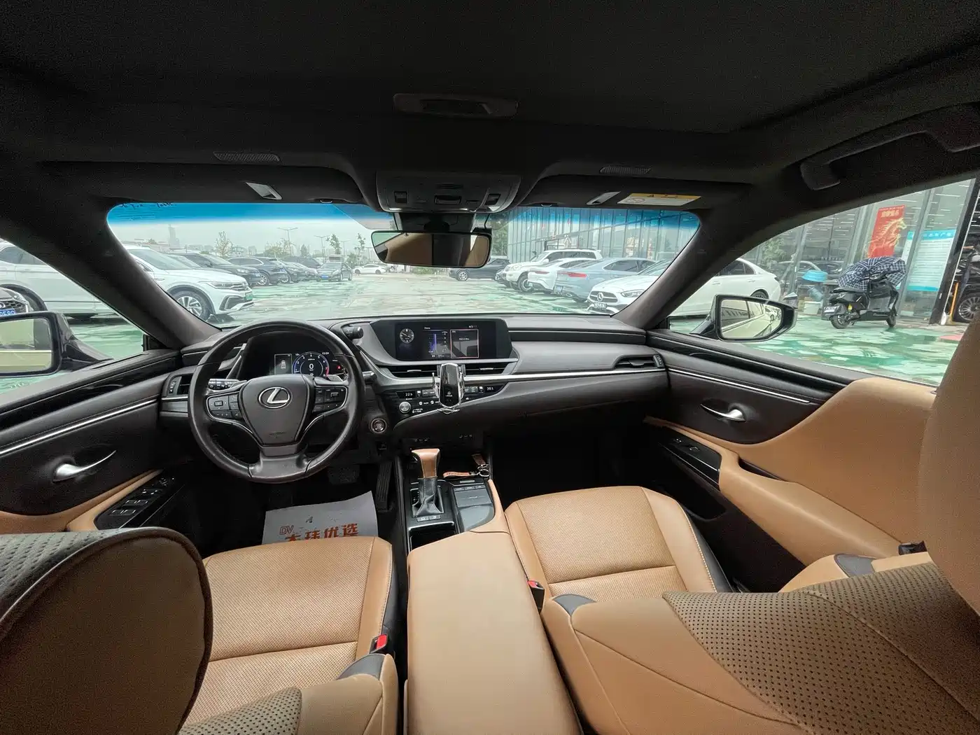 Lexus ES 2020 200 Excellence фото 5