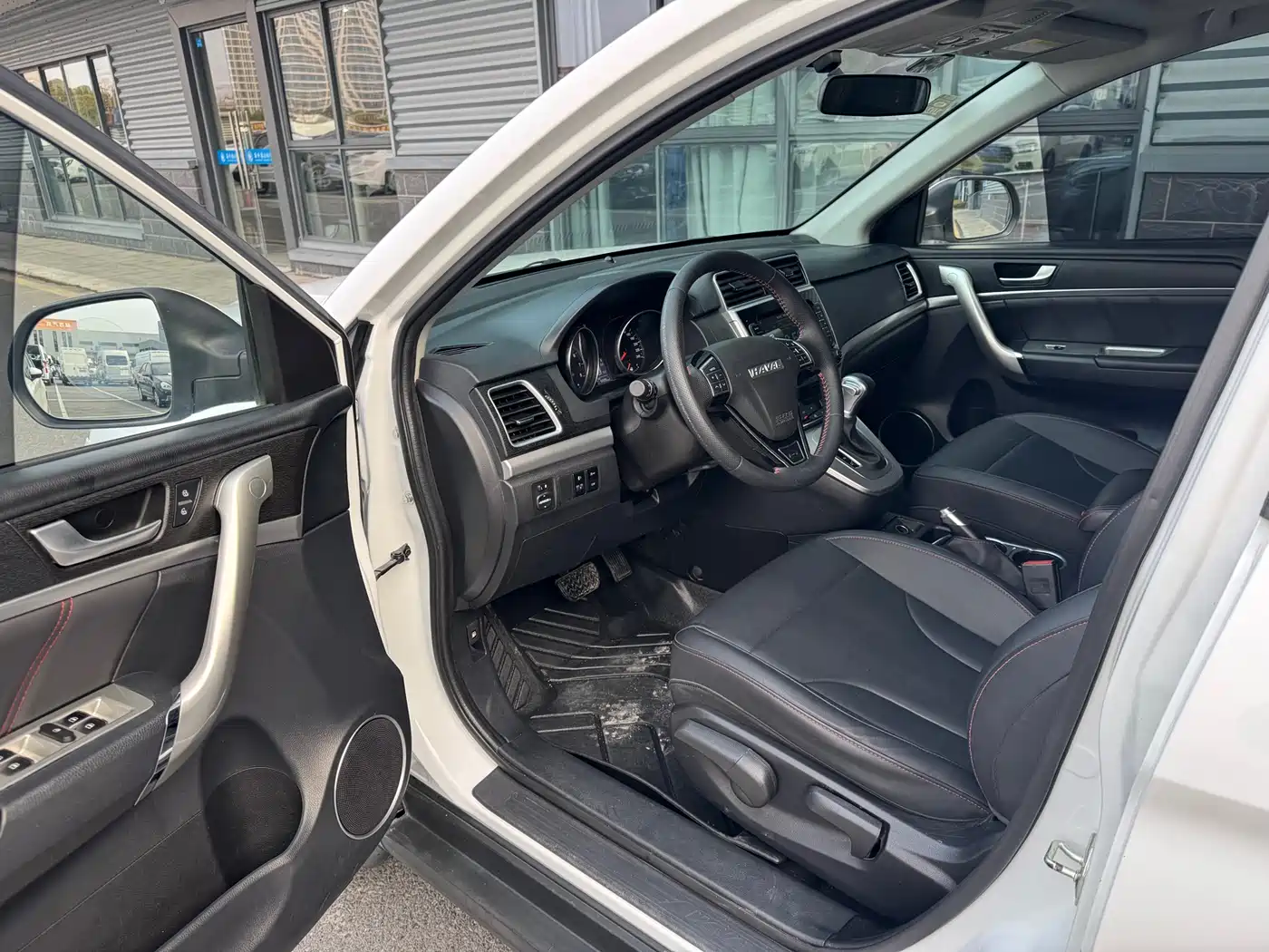 Haval M6 2019 1.5T DCT 2WD Elite Type China VI фото 4