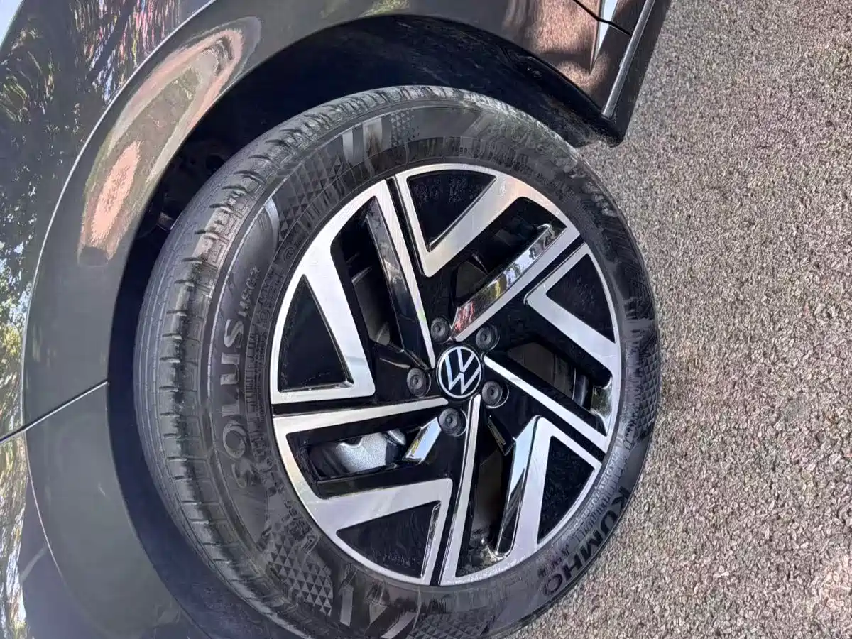Volkswagen Sagitar 2025 300TSI DSG Surpass Edition фото 7