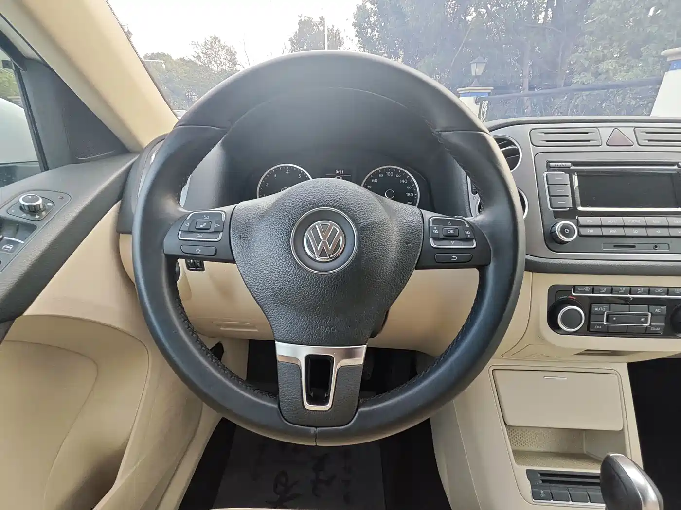 Volkswagen Tiguan 2012 1.8TSI Automatic 4WD Trend Edition фото 11