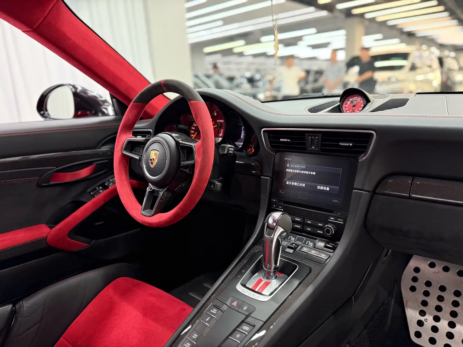 Photo 15 - Porsche 911