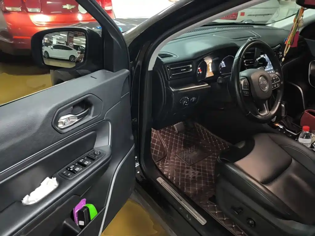 Jeep Grand Commander 2020 2018 2.0T 4WD Ultimate Edition (China VI)