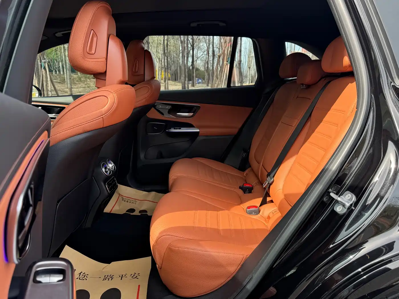 Mercedes-Benz GLC 2024 GLC 260 L 4MATIC Luxury 5-seater фото 18