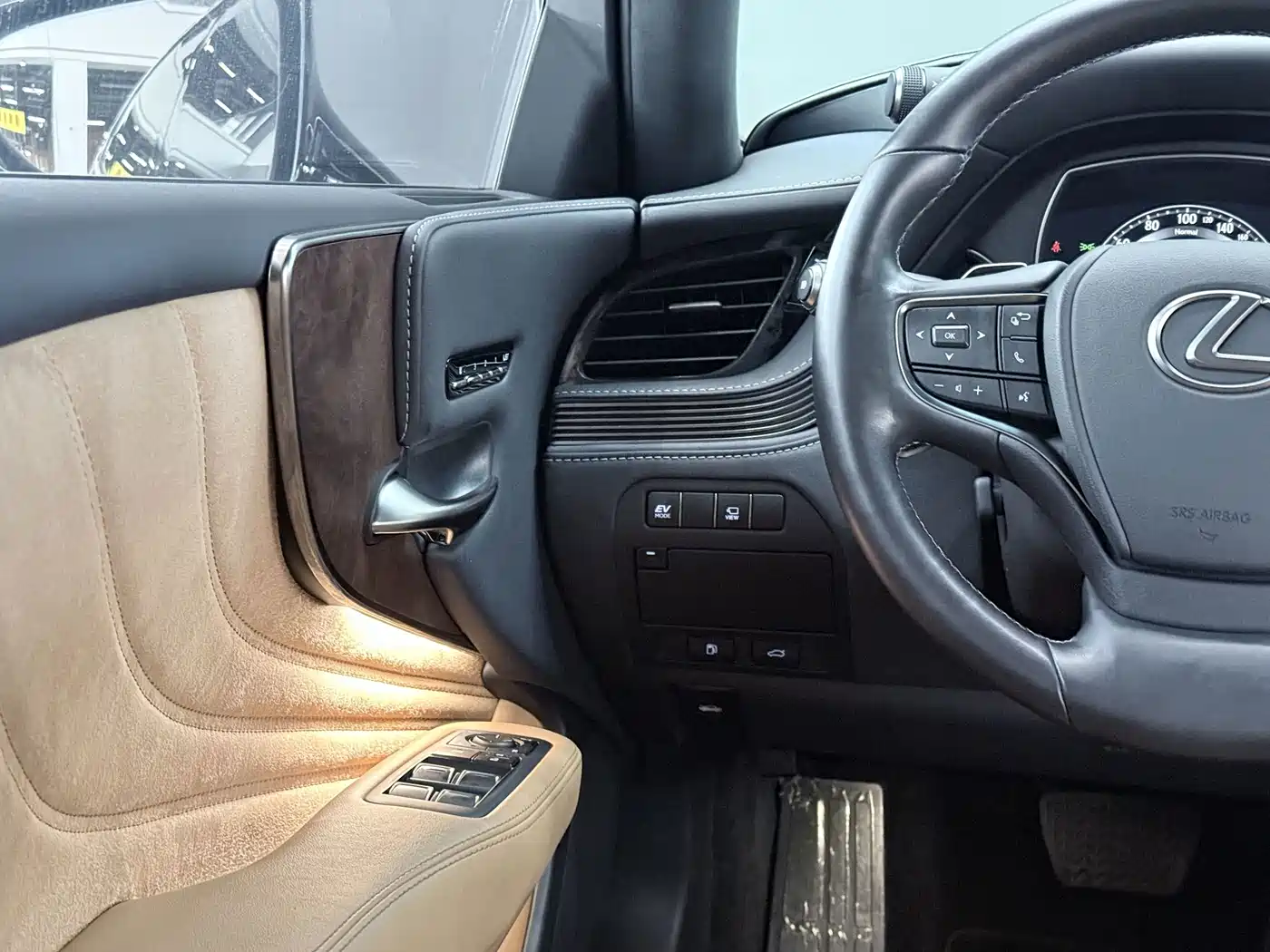 Lexus LS 2022 2021 500h Excellence Edition