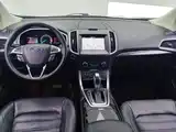Фото 12 - Ford Edge