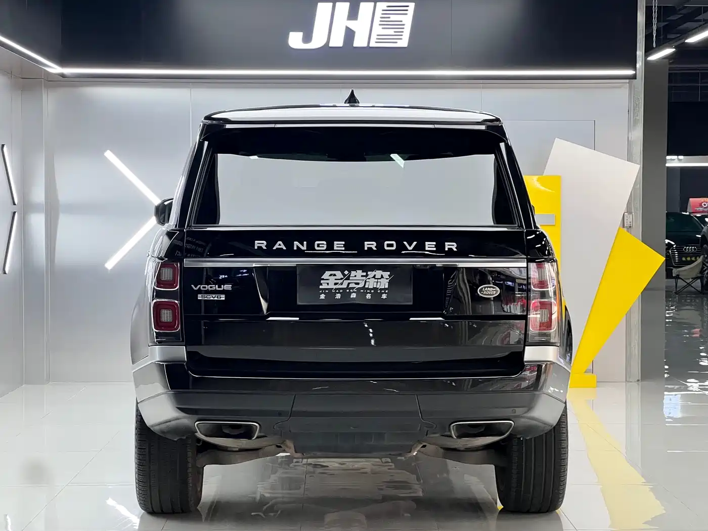 Land Rover Range Rover 2018 3.0 SC V6 Vogue Heritage Extended Edition фото 5