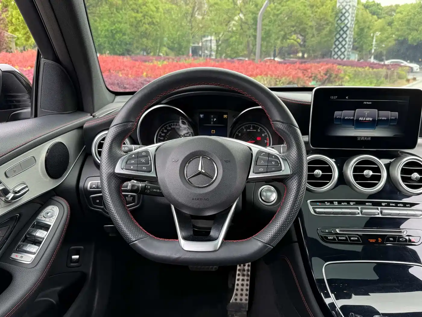 Mercedes-Benz GLC AMG 2017 AMG GLC 43 4MATIC фото 15