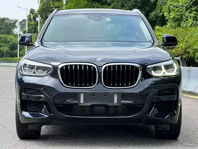 BMW X3 xDrive30i, Лидер, M Спорт-пакет