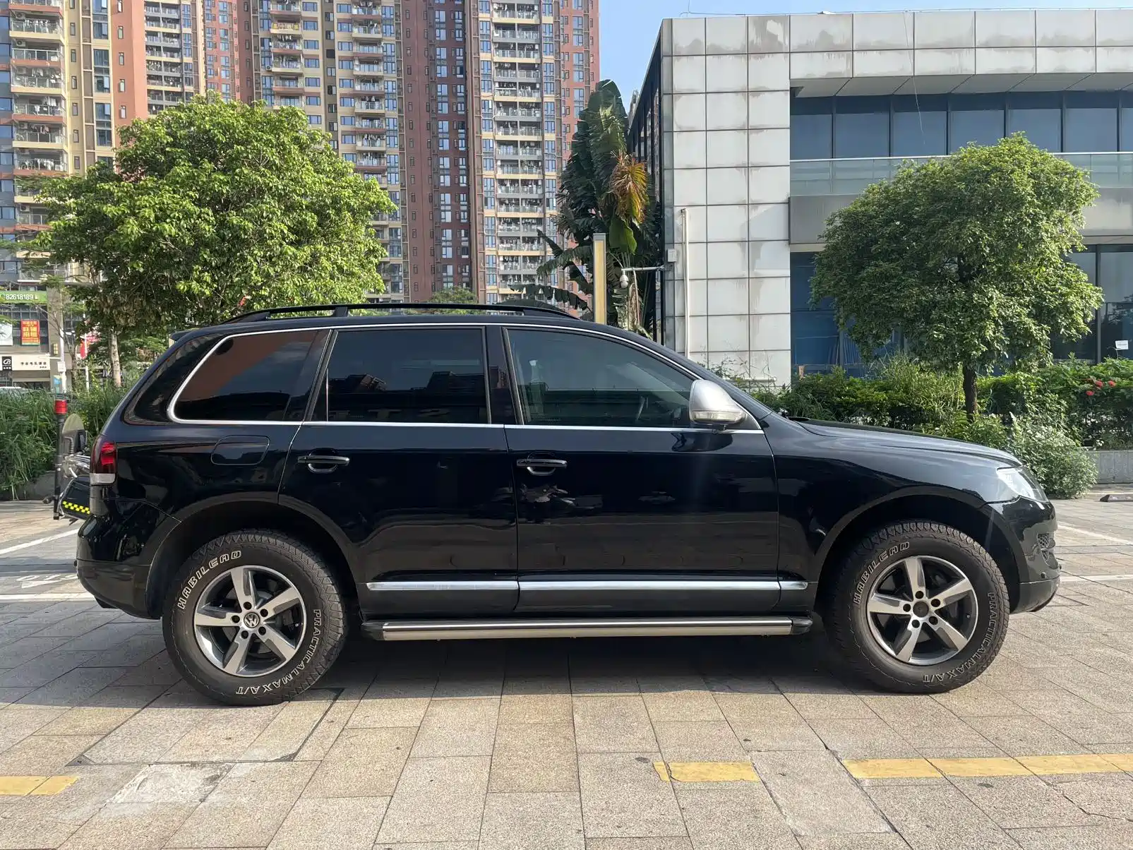 Фото 4 - Volkswagen Touareg