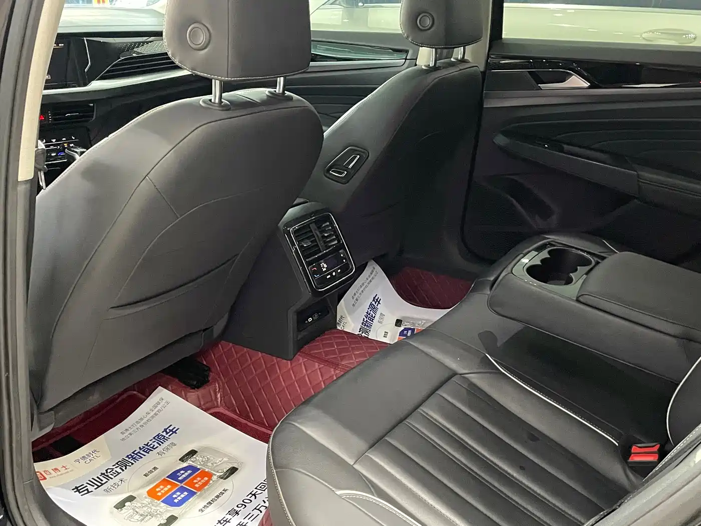 Volkswagen Passat 2023 Facelift 330TSI Elite Edition фото 5