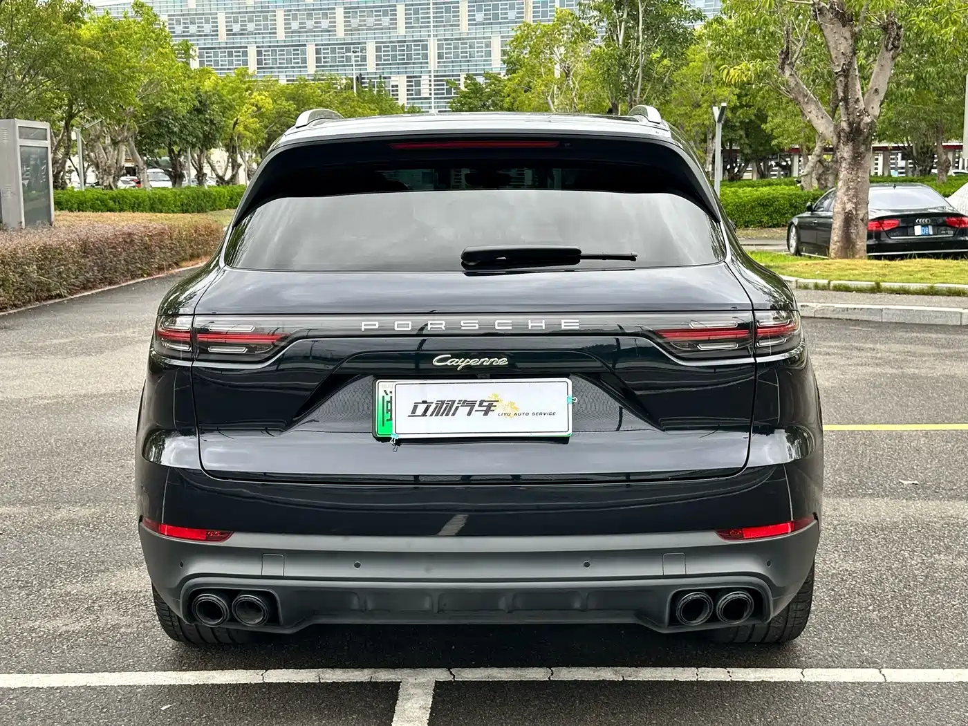 Porsche Cayenne New Energy 2021 Cayenne E-Hybrid 2.0T фото 20