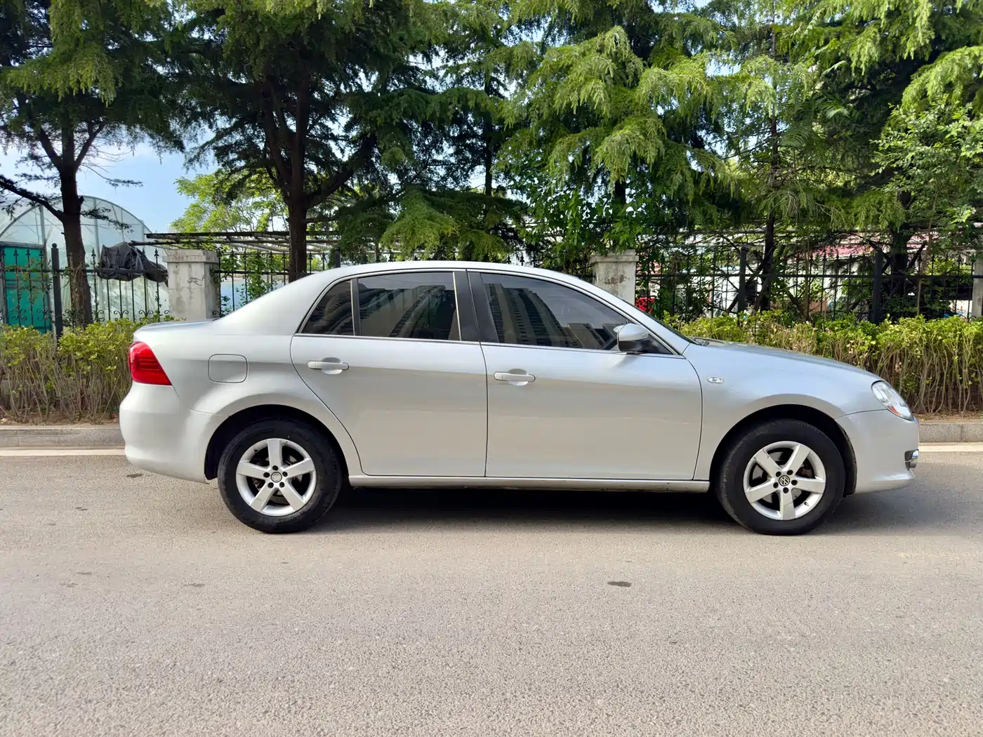 Volkswagen Bora 2008 Model 1.6L Automatic Comfort фото 7