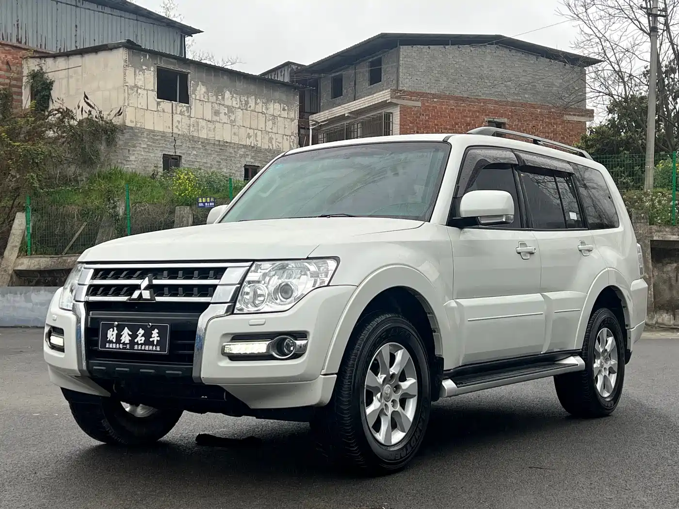 Mitsubishi Pajero (Import) 2018 3.0L Automatic Standard Edition