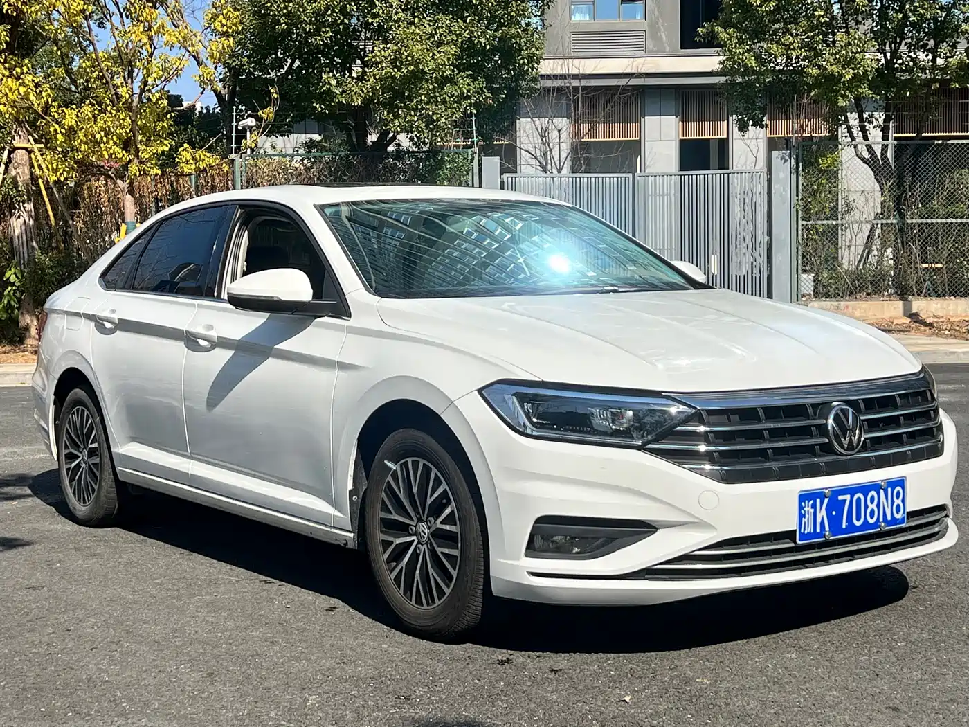 Volkswagen Sagitar 2019 200TSI DSG Comfort Edition China VI фото 3
