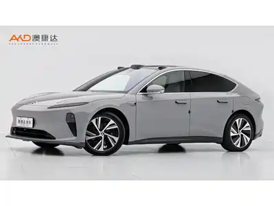 NIO ET5