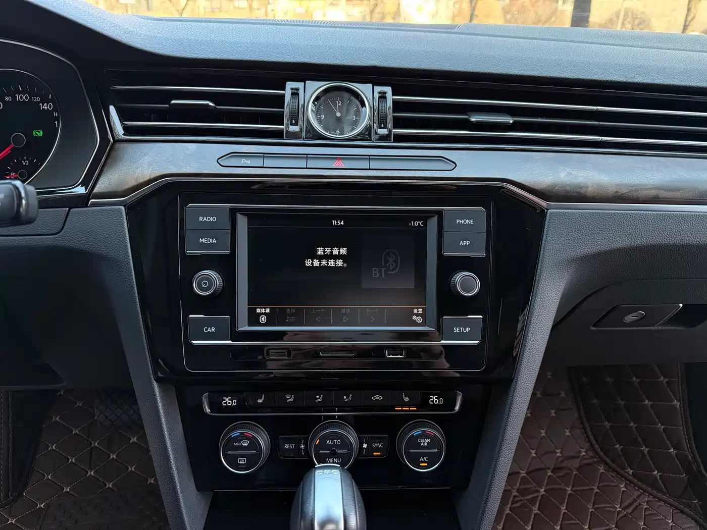 Volkswagen Magotan 2018 330TSI DSG Luxury фото 24