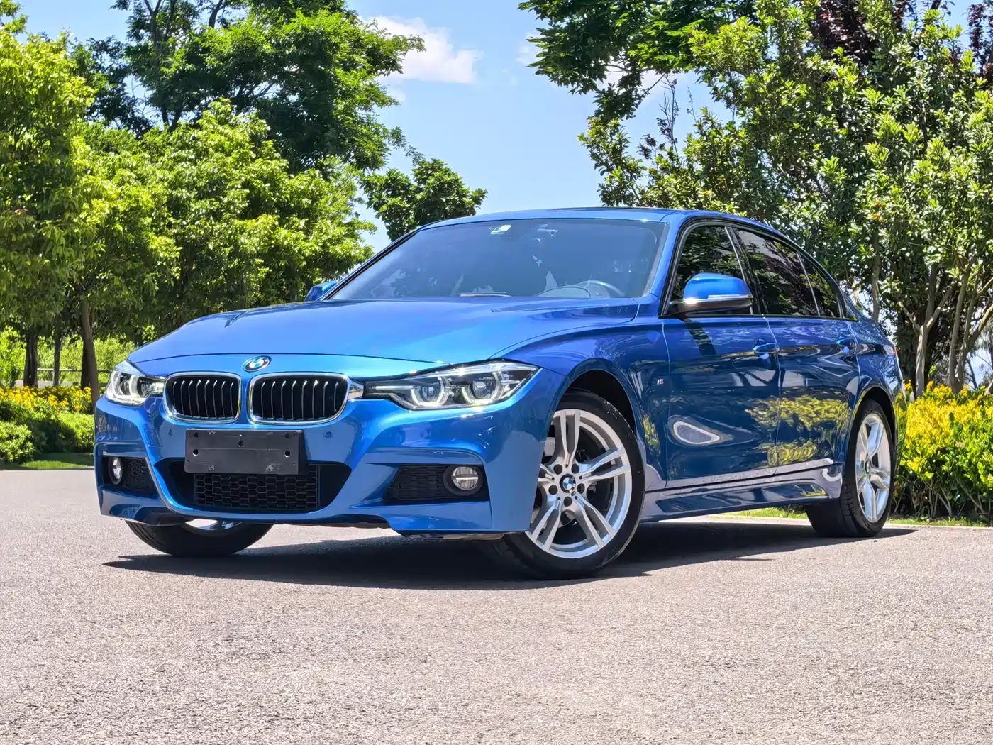 BMW 3 Series 2018 320Li Leading M Sport Package