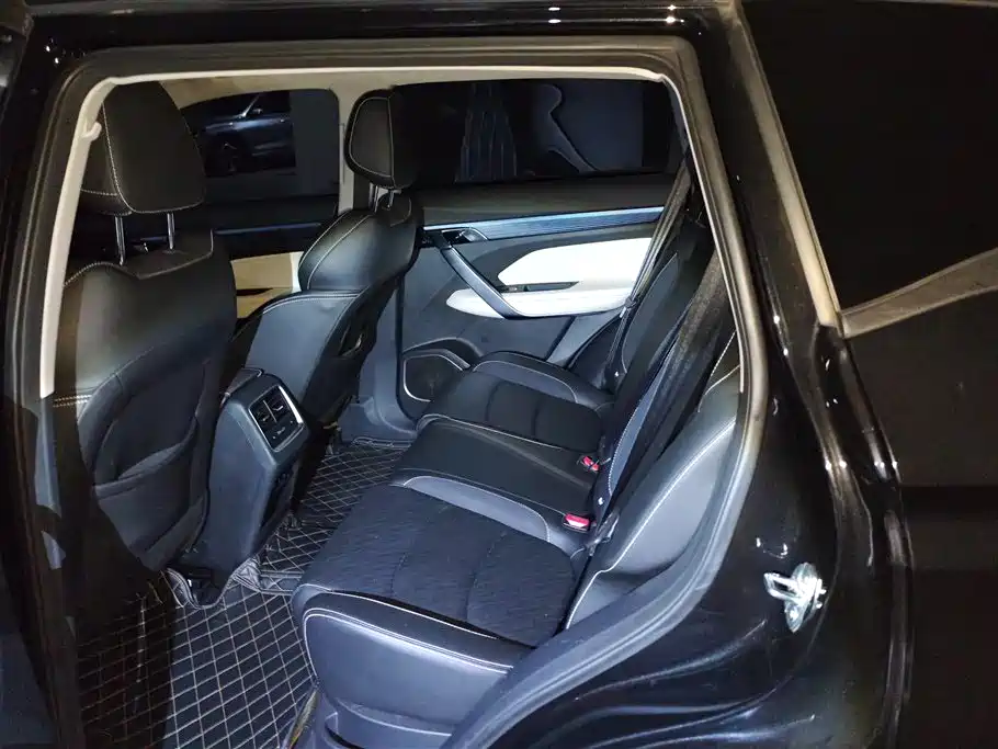 GEELY AUTOMOBILE BOYUE