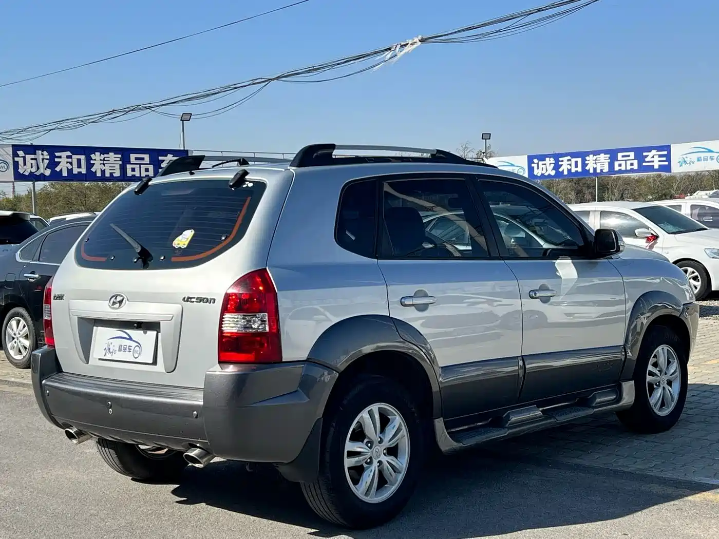 Hyundai Tucson 2009 2.0L Automatic 2WD Sunroof фото 9