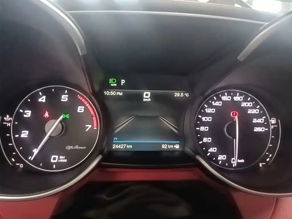 Alfa Romeo Giulia 2022 2021 2.0T 280HP Veloce Ti Racing Edition
