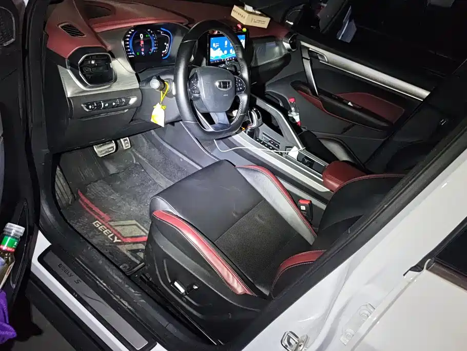 Geely Binyue 2019 2019 Sport 260T DCT Battle China VI