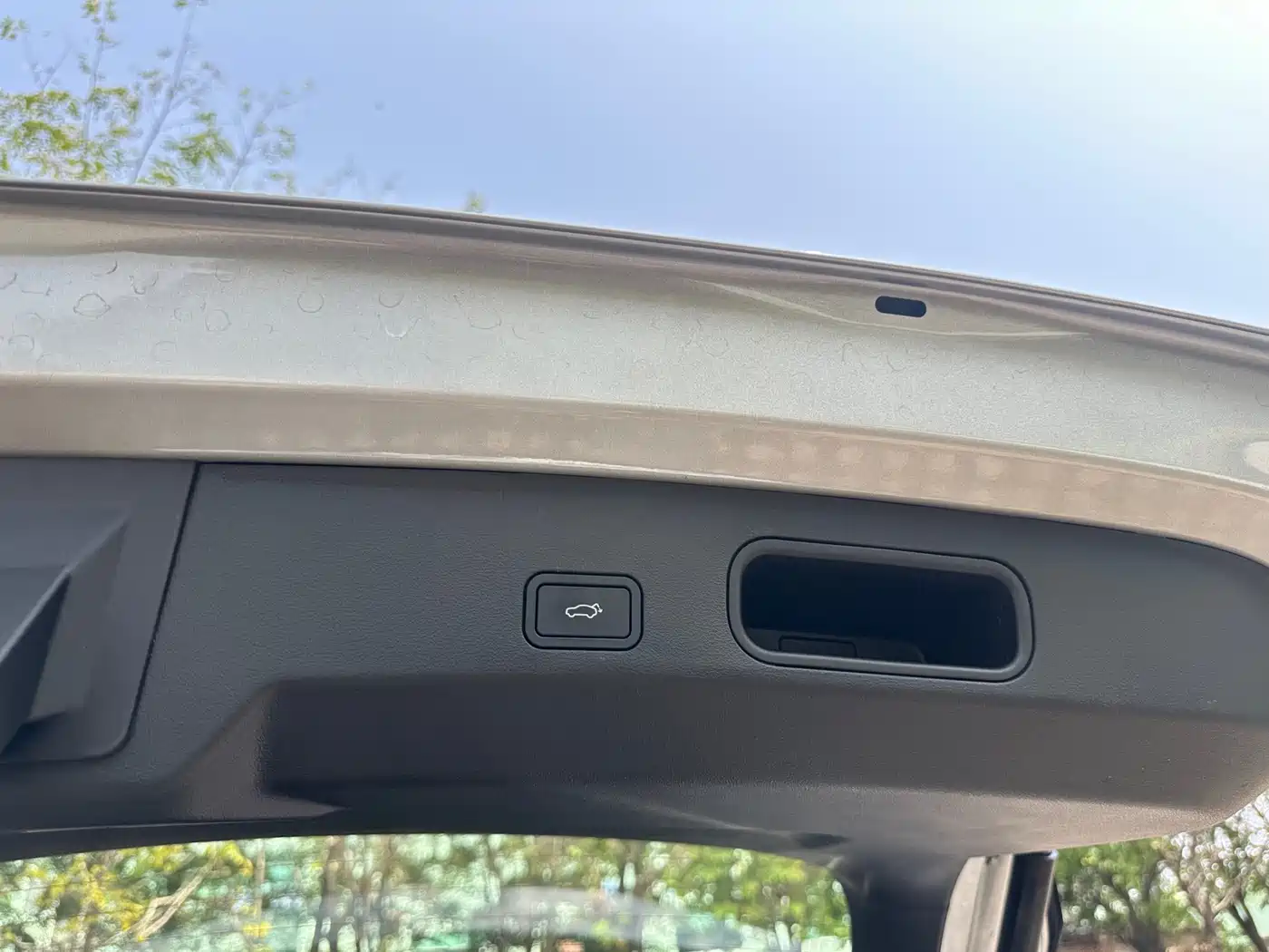 Geely Galaxy Galaxy L7 2025 EM-i 115km Explorer+ Edition фото 29