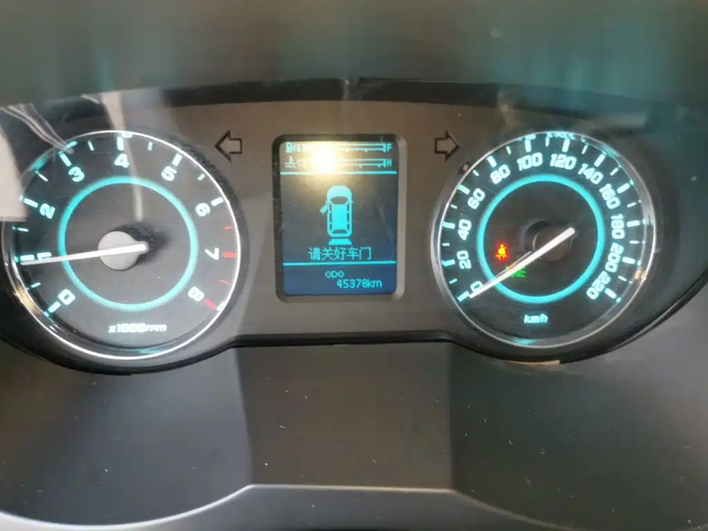JAC Refine M5 2016 2016 2.0T Gasoline Manual Business Edition