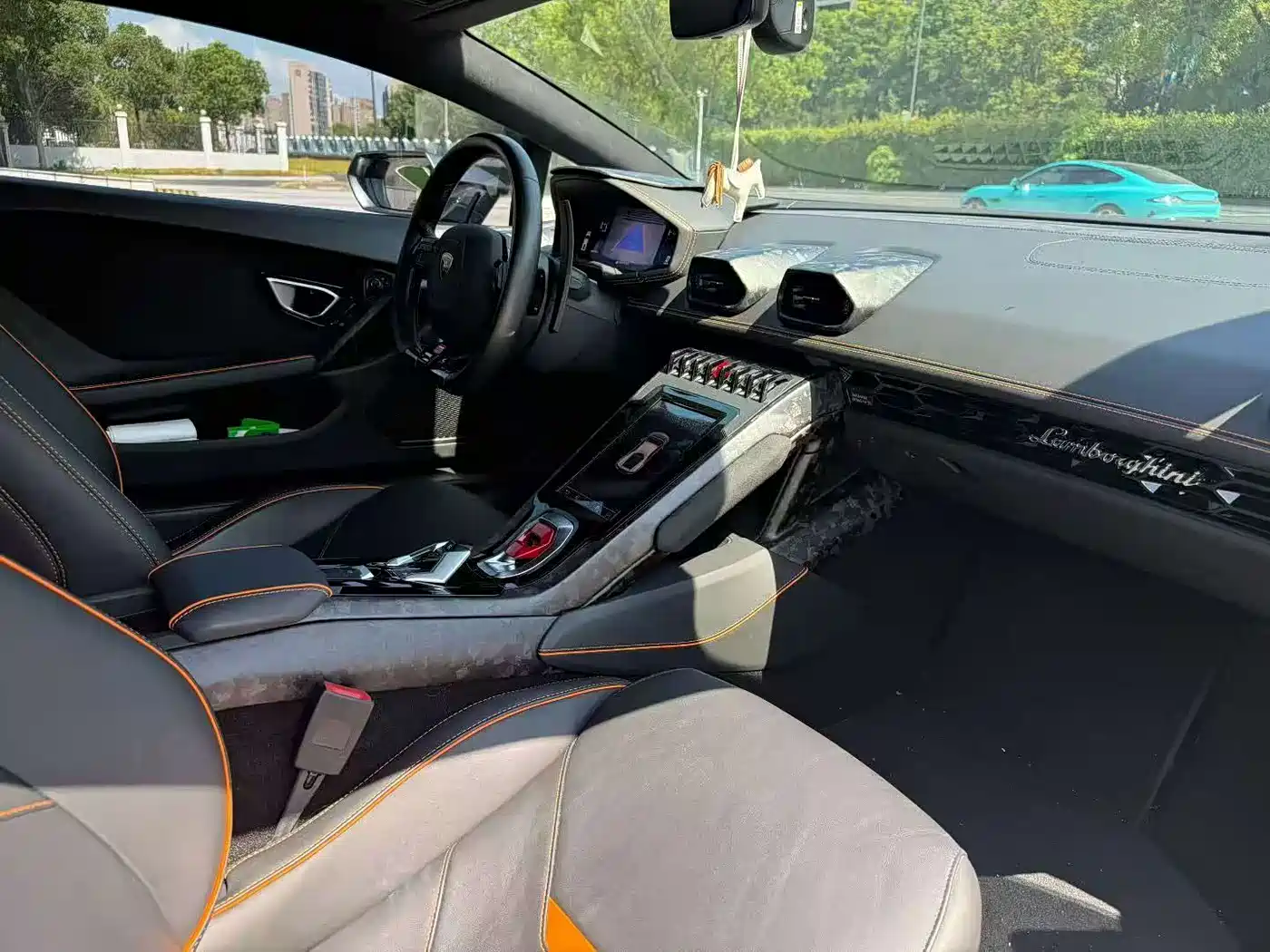 LAMBORGHINI HURACÁN