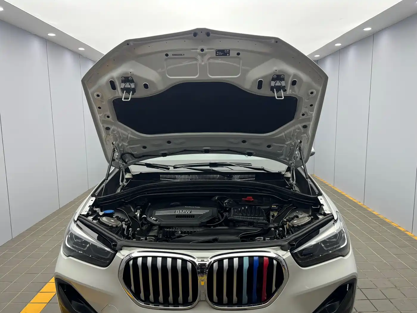 BMW X1 2021 Facelift sDrive20Li Fashion фото 17