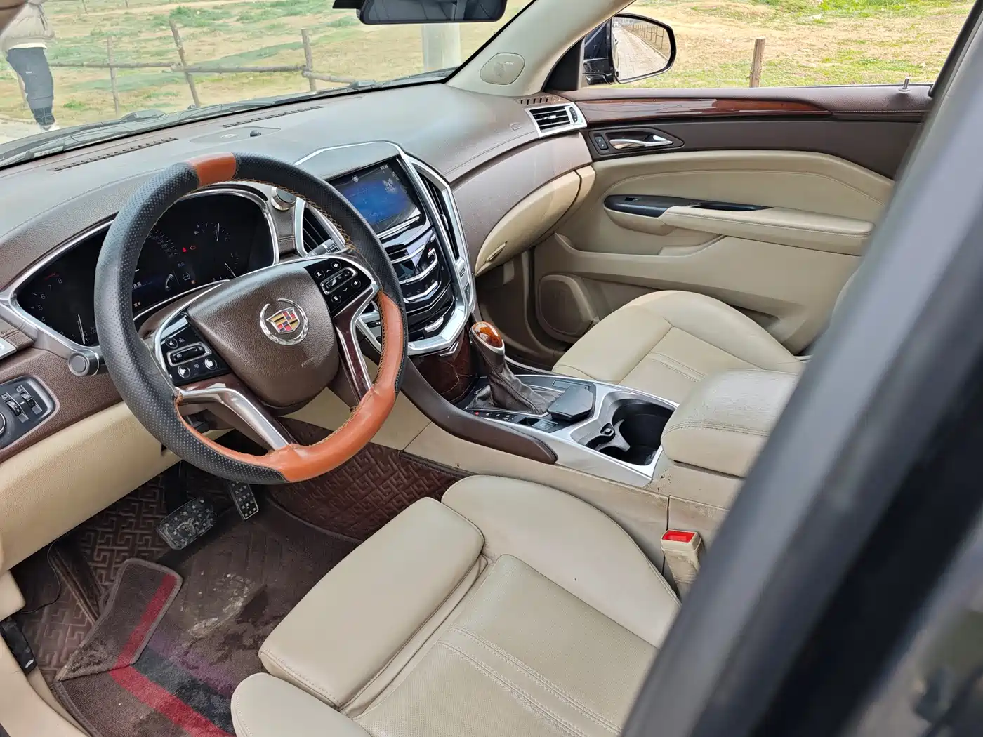 Cadillac SRX 2013 3.0L Luxury фото 17