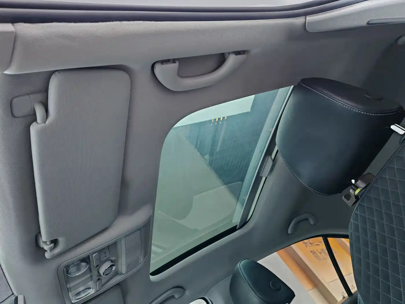 Škoda Octavia 2018 TSI280 DSG Luxury Edition фото 15