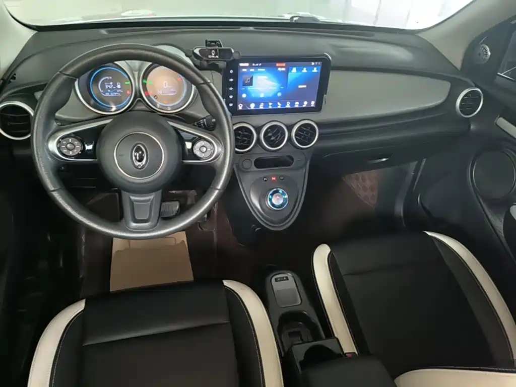 Ora Black Cat 2021 2021 351km Luxury Model