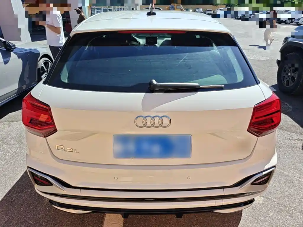 Audi Q2L 2024 2023 35TFSI Progressive Dynamic
