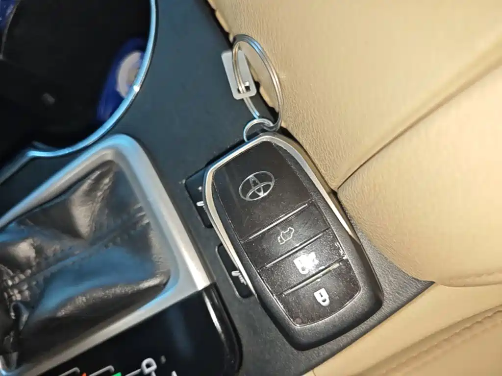 Фото 9 - Toyota Highlander