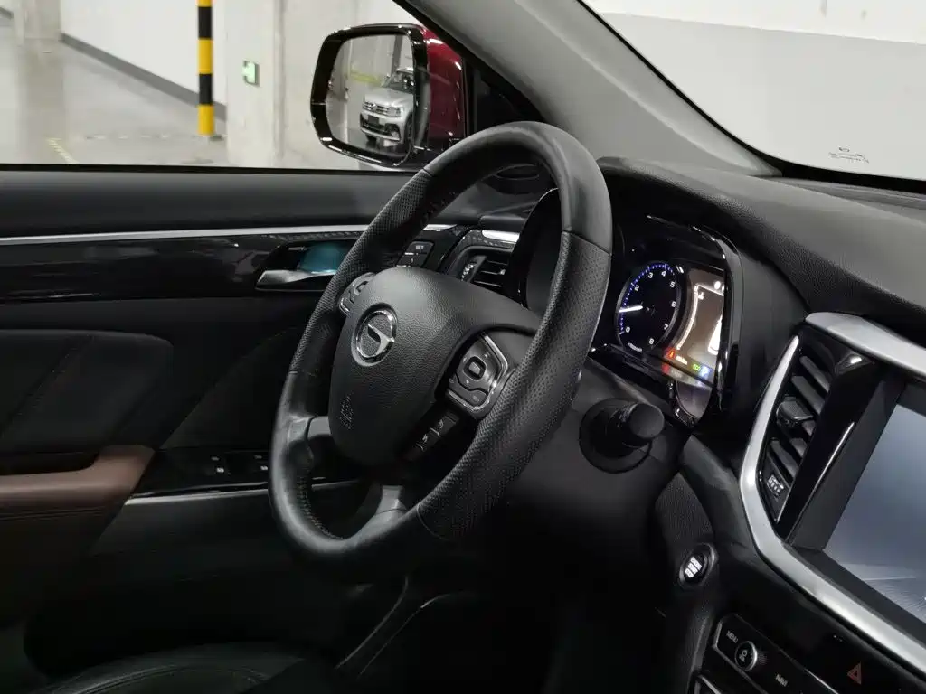 GAC Trumpchi Trumpchi GS7 2017 2017 320T 2WD Luxury Smart Connect